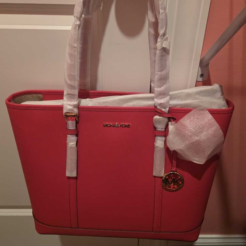 Michael Kors Tote